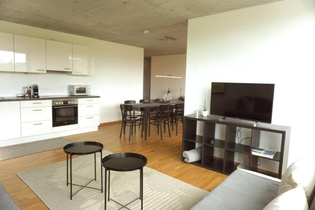 Terrassenwohnung In Praemierter Wohnanlage Klaus  Esterno foto